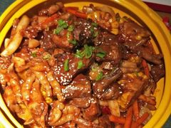 -多嘴超级肉蟹煲(杉杉国潮主题店)