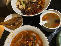 -金色印象·4K影院式足体养生(杨家坪西郊店)