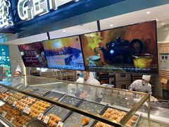 面包甜点陈列柜-月枫堂(长春这有山店)