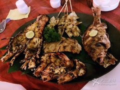 -Mai Mai Restaurant