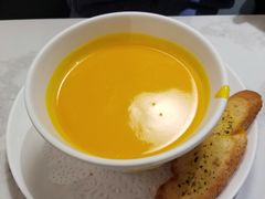 南瓜忌廉汤-卡朋西餐(较场西路店)