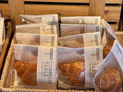 -Common Table · Brunch & Coffee