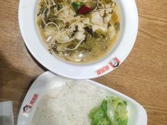 -南城香·饭香串香馄饨香(青年路店)