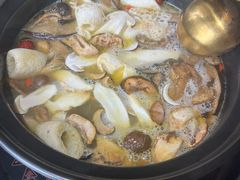 -野菌皇海景野生菌火锅(滨海大道店)