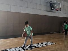 -梦想之巅·青少年篮球·羽毛球·培训中心(西站店)