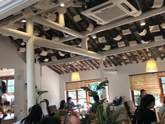-猫的天空之城概念书店(苏州平江店)