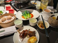 -粤凤佬
