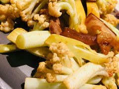 封缸肉烧有机菜花-西北45°(世茂广场店)