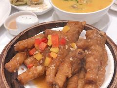 名酱蒸凤爪-凯悦酒家