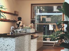 -Line 咖啡(石厦花园店)