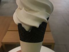 -喜茶(杭州滨江宝龙店)
