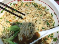 -呷佬·长沙手工米粉(金沙江路店)