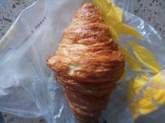 芝士牛角-味多美蛋糕(六道口店)