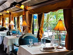 -火车头法国西餐厅