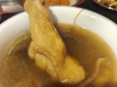 -阿山卓·野生菌火锅·纳西火塘烤肉