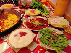-赵美丽重庆火锅(西安直营总店)