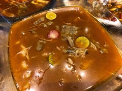 冬阴功肥牛-临界音乐酒馆·小龙虾·江湖菜(华熙LIVE·鱼洞店)
