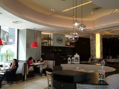 大堂-必胜客(湘隆店)