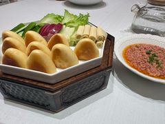 -品海楼·大连海胆锅贴馆(东港店)