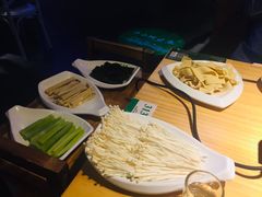 -小小河边鱼(天润城店)
