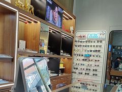 -一代眼镜·蔡司配镜(浦东大拇指广场店)