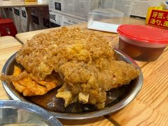 -柳州肥姨妈大骨螺蛳粉(东靖路店)