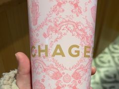 -霸王茶姬(建设路公元荟店)