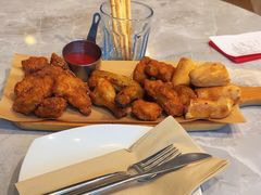 -必胜客(瑞虹店)