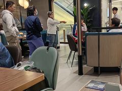 -港丽餐厅(杭大店)