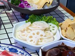 -山悦里 山野·鲜火锅(罗斯福广场店)