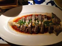 花雕肉饼蒸黄鱼-绿茶餐厅(领展购物广场·中关村店)