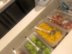 自助取餐区-兰熊鲜奶(西直门凯德mall店)