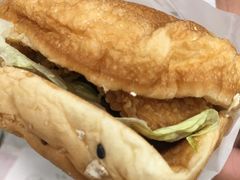 香辣鸡腿堡-华莱士·全鸡汉堡(四望亭店)