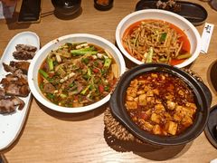 -川堂风·跷脚牛肉·乐山爆炒(宝山日月光店)