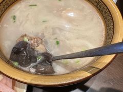 -富正毅三下锅·湘西韵味(天门山索道店)