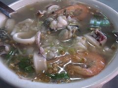 海鲜粥-六合夜市