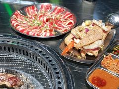 -马路牙子烧烤音乐酒馆(望京店)