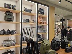 -COACH蔻驰(赛特奥特莱斯店)