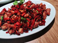 山城辣子鸡-吕氏疙瘩汤·新派鲁菜(济南万象城店)
