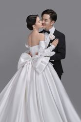 -乐派诗婚纱摄影