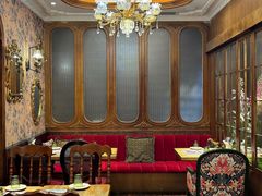 -秘密旅行Bonjour(黑金冠 江南西店)