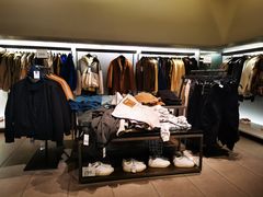 -ZARA(凯德乐峰广场店)