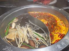 -井格重庆火锅(西直门凯德Mall店)