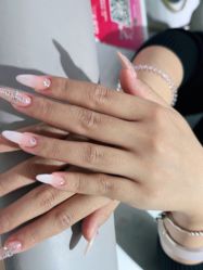 -瞧·享轻奢美甲美睫