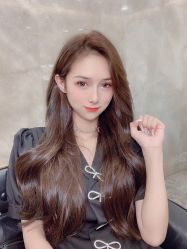 -MODEL'S HAIR