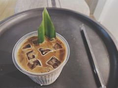 -red donkey coffee