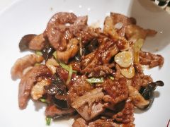 -京味斋·北京烤鸭(北京南站洋桥店)