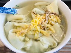 -笑来喜馄饨小笼工坊店(湖滨街店)