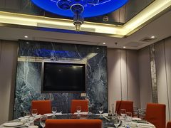 -荣誉海鲜酒楼(海湾店)