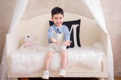 -韩国童趣baby儿童摄影(千灯店)